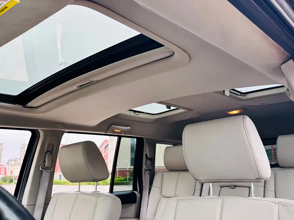 Jeep Commander Classic — миниатюра 14