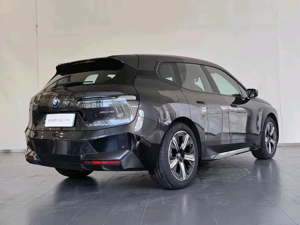 BMW iX — миниатюра 9
