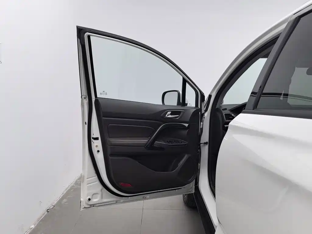 GAC Motor Trumpchi GS4 — миниатюра 8