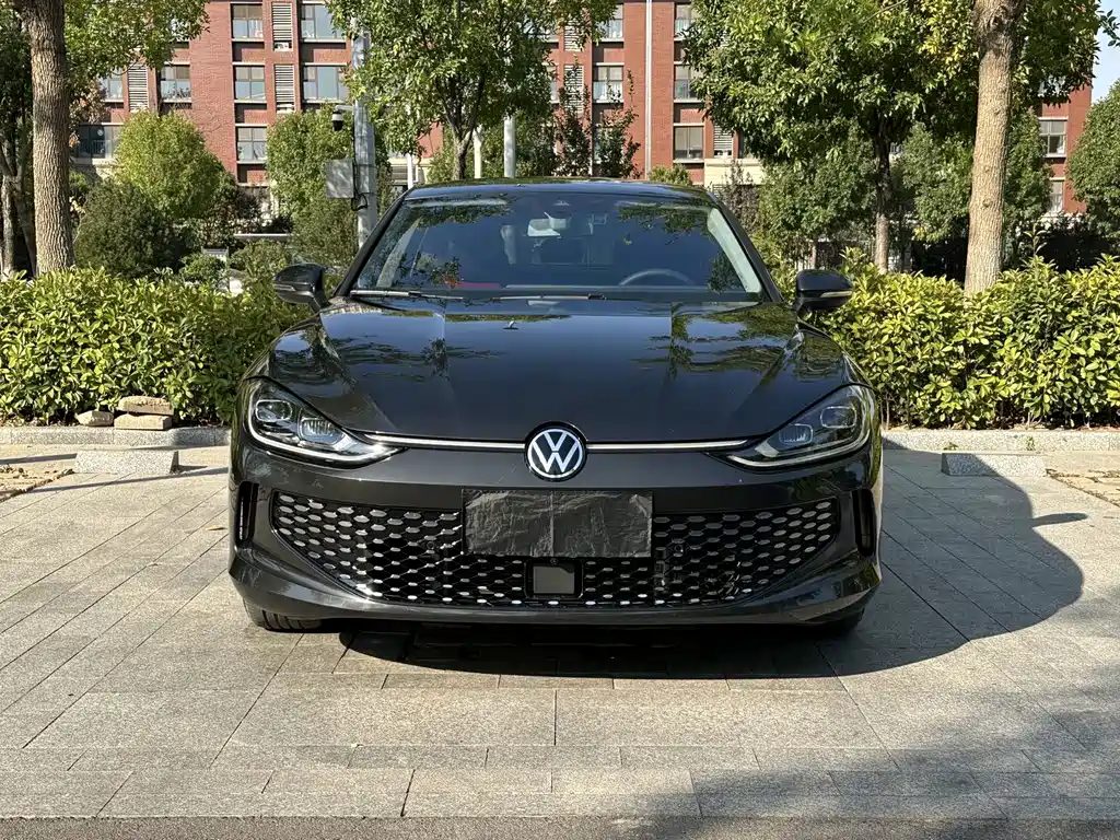 Volkswagen Lamando — миниатюра 2