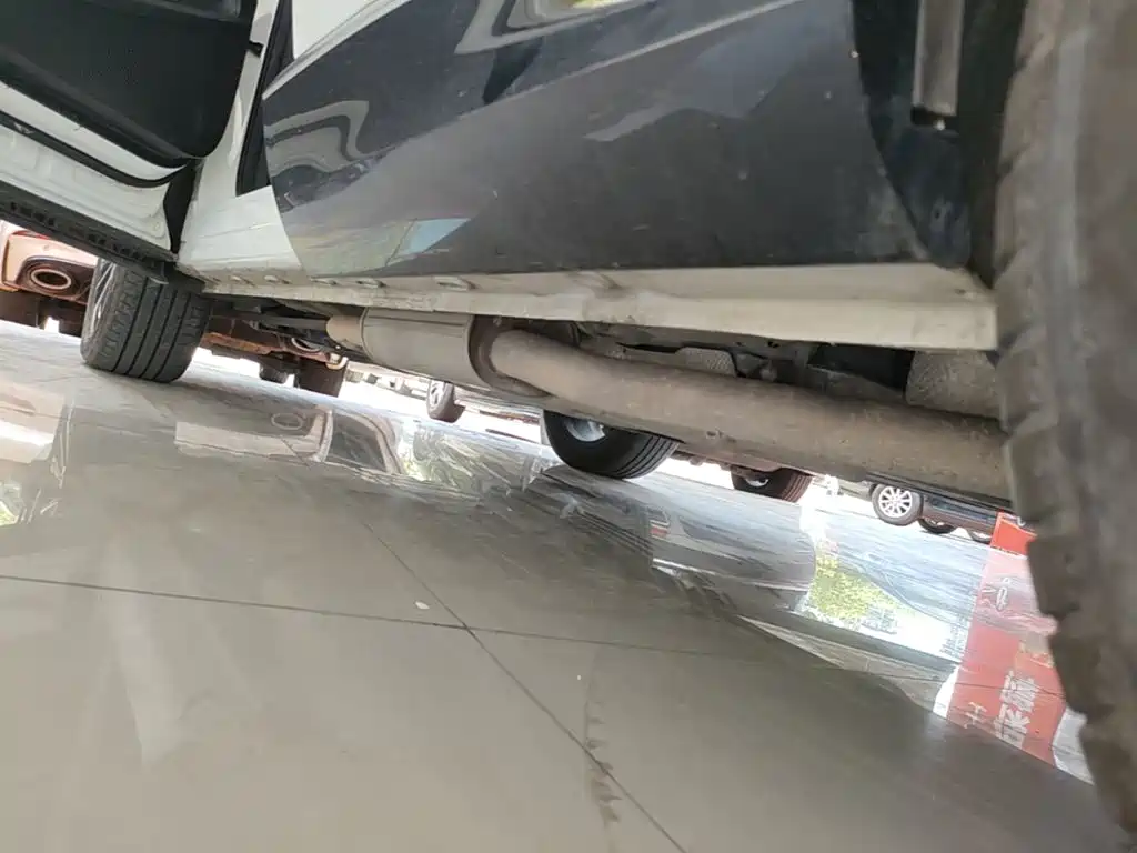Roewe RX5 New Energy — миниатюра 22
