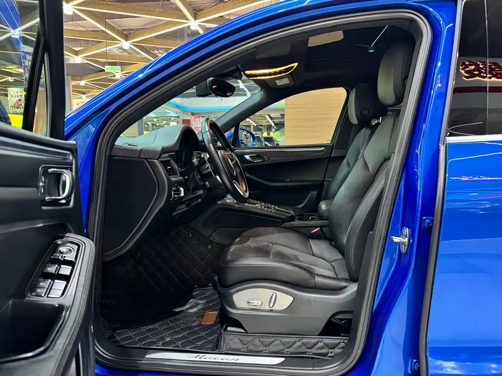 Porsche Macan — миниатюра 9