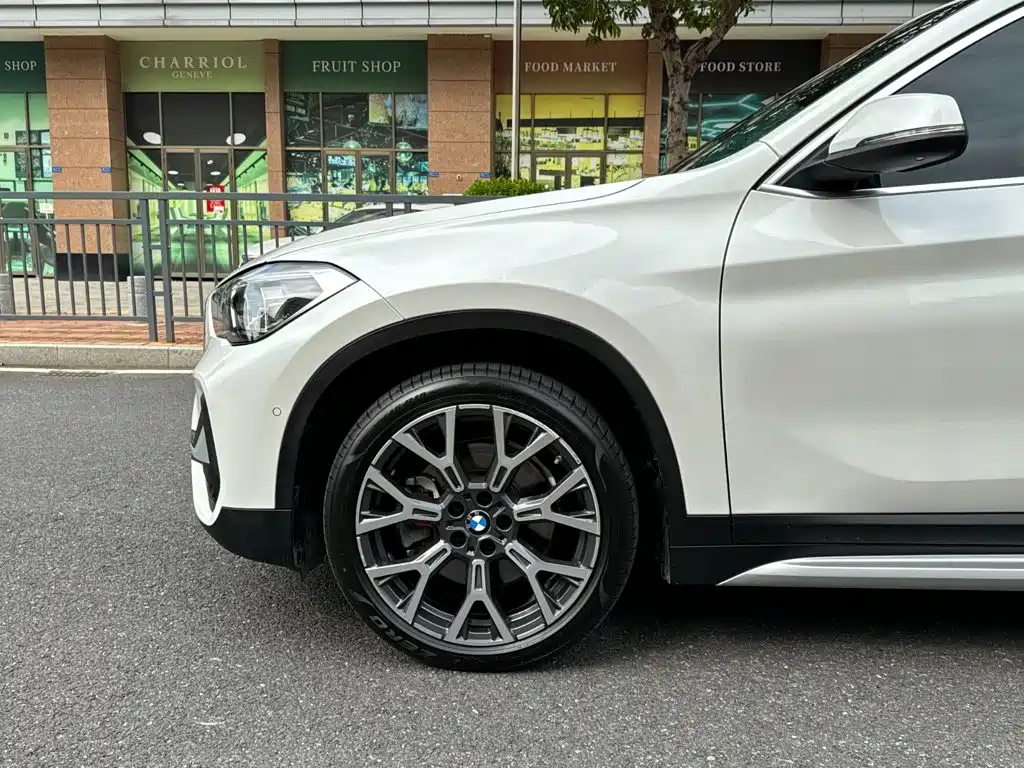 BMW X1 — миниатюра 8