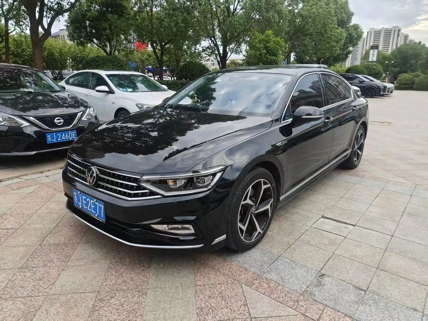 迈腾 2023款 200万辆纪念版 330TSI DSG豪华型 2024