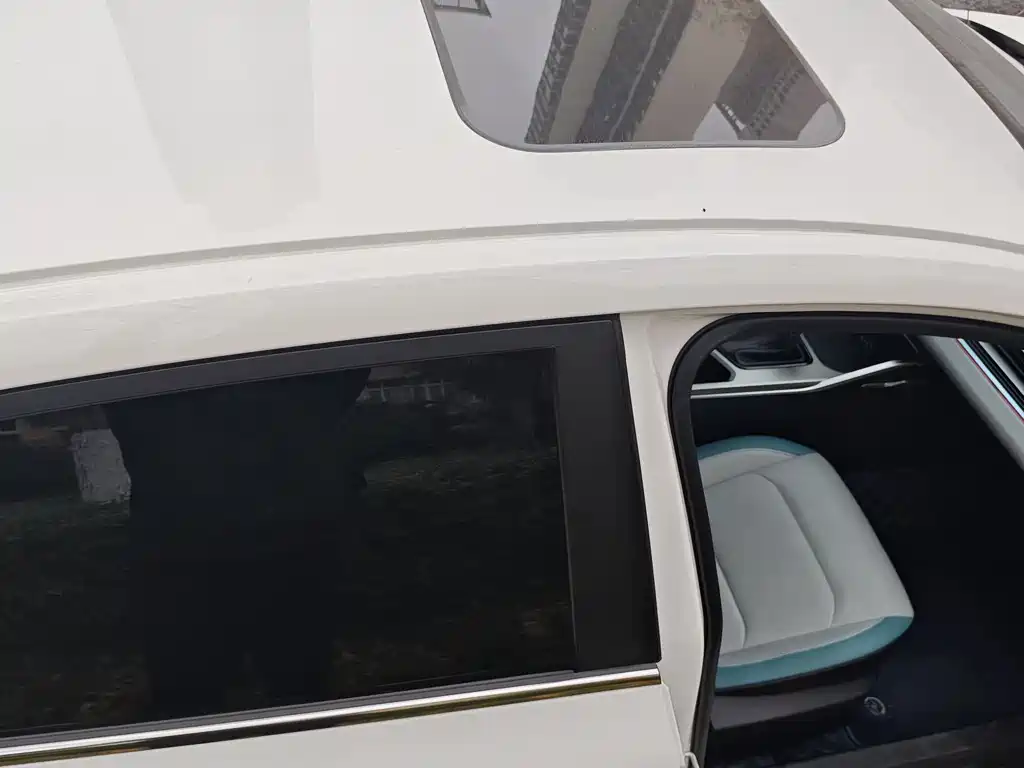 GEELY AUTOMOBILE EMGRAND