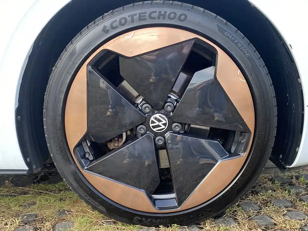 Volkswagen ID.3 — миниатюра 22