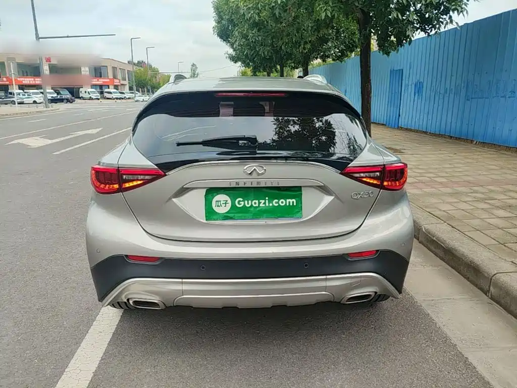 Infiniti QX30 — миниатюра 6
