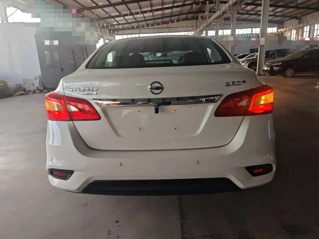 Nissan Sylphy — миниатюра 6