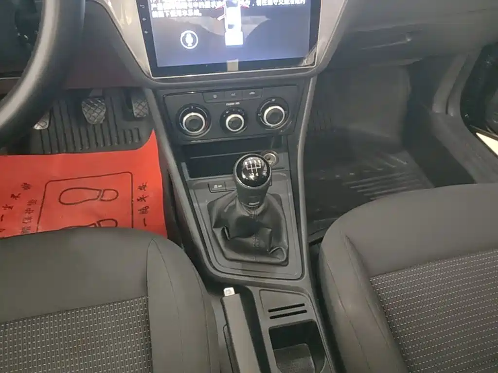 Volkswagen Lavida — миниатюра 14