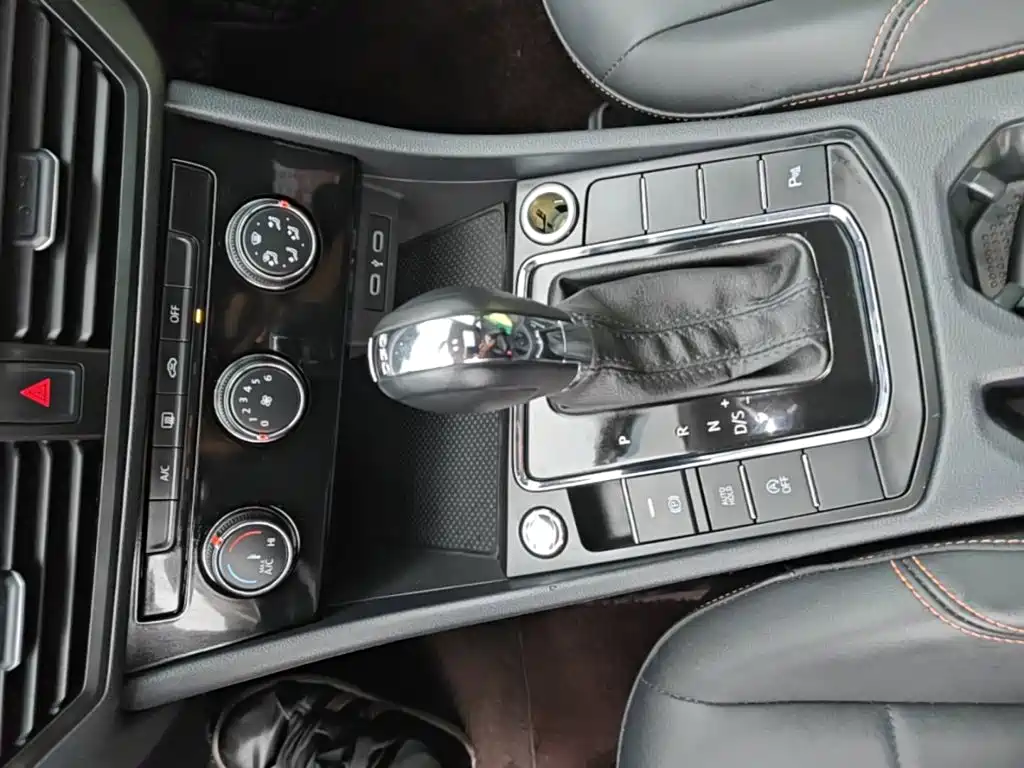 Volkswagen Bora — миниатюра 14