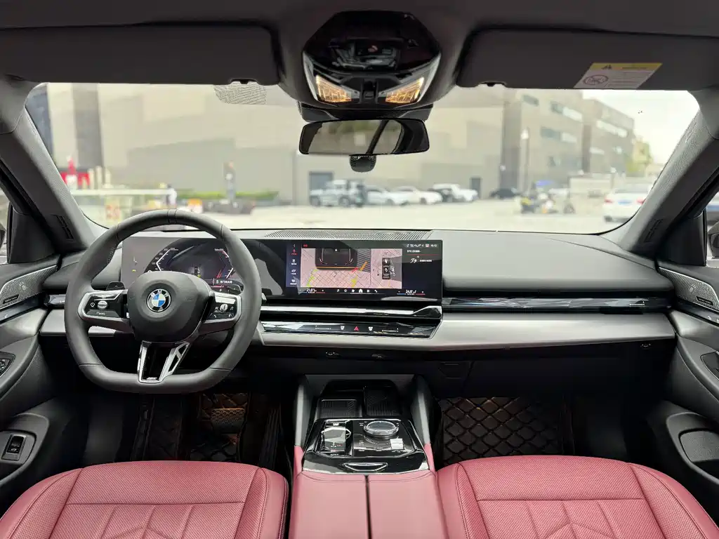 BMW 5 Series — миниатюра 6