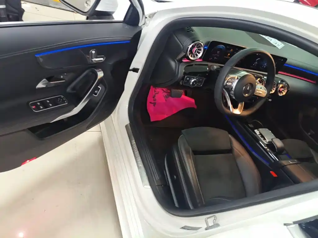 Mercedes-Benz A-Class — миниатюра 16