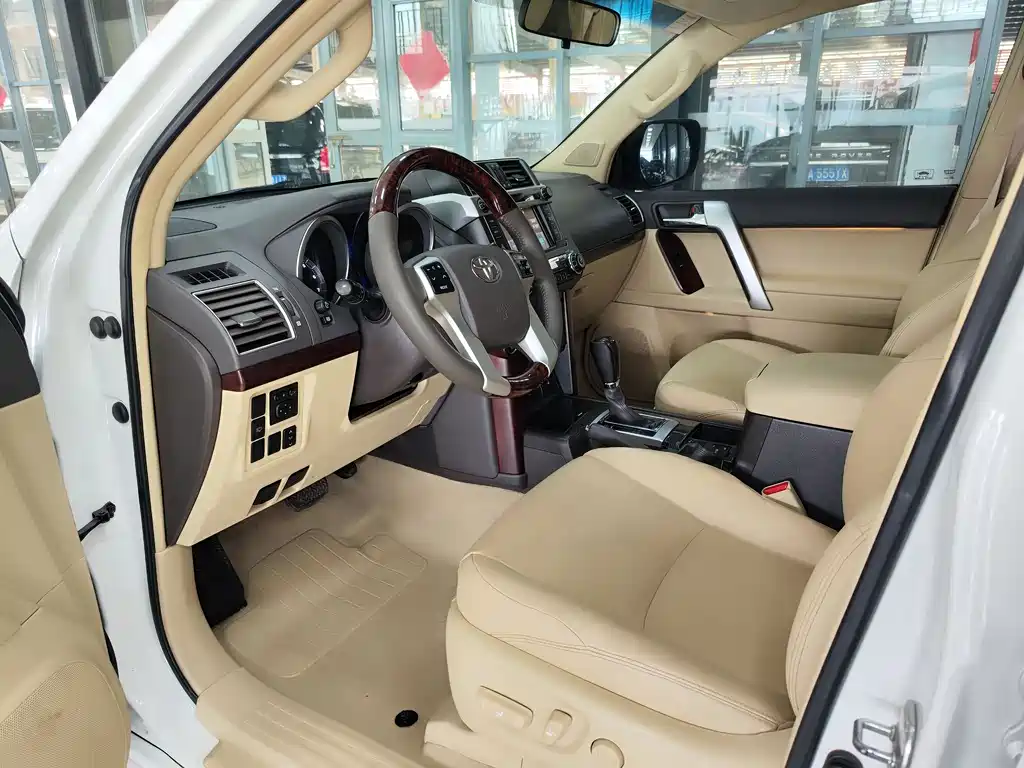 Toyota Land Cruiser Prado 2014 4.0L AT TX-L