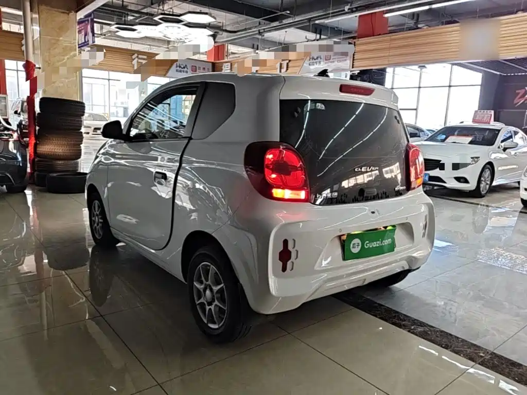 Roewe Clever — миниатюра 5