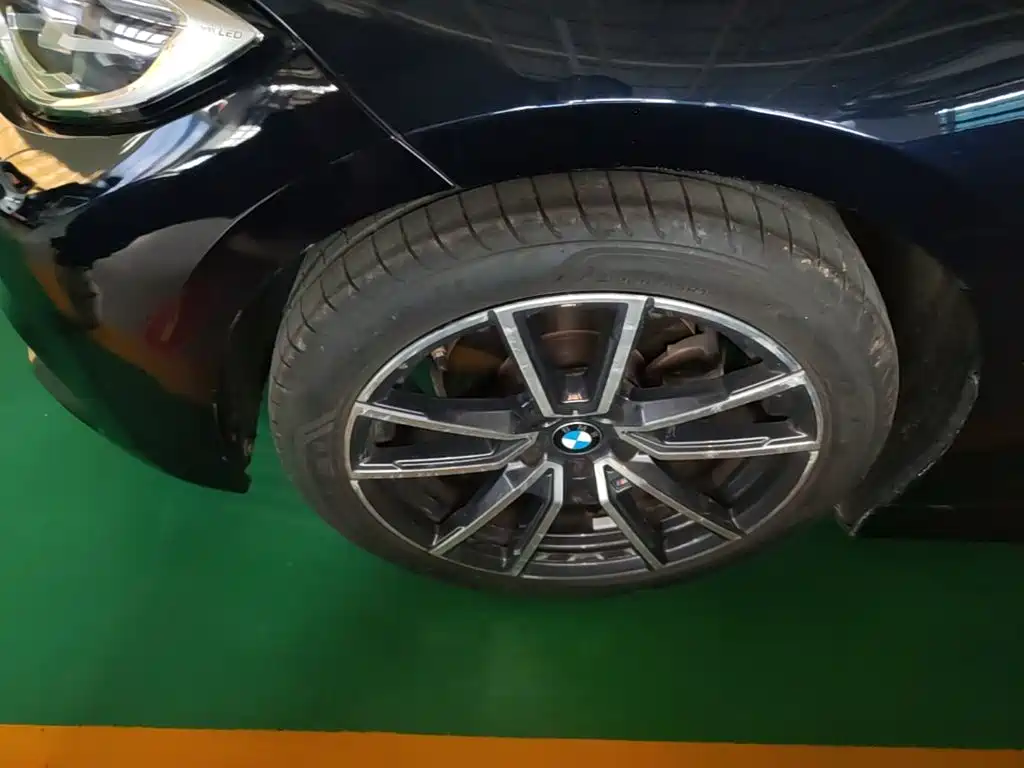 BMW 3 Series — миниатюра 23