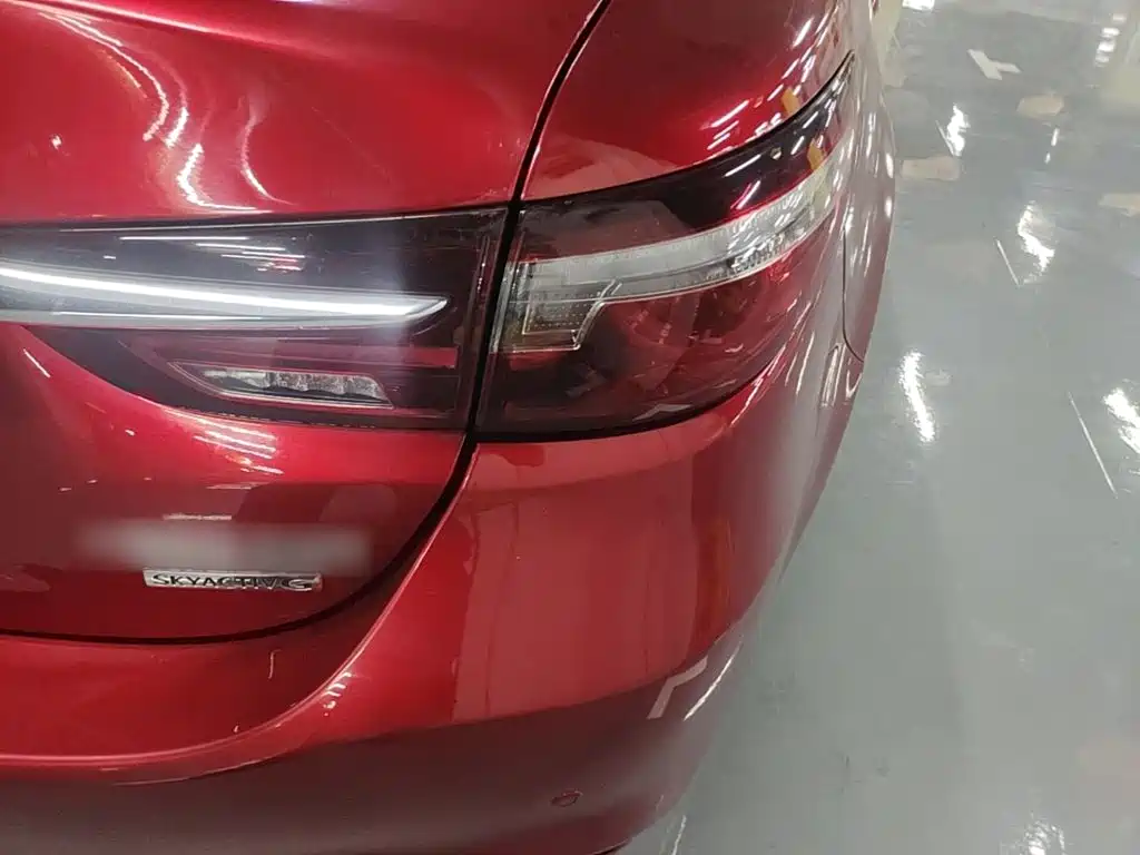 Mazda Atenza — миниатюра 8