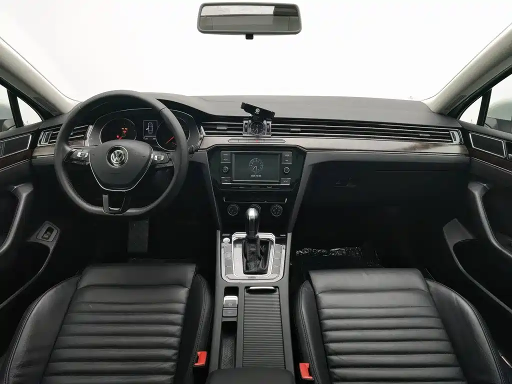 Volkswagen Magotan — миниатюра 5
