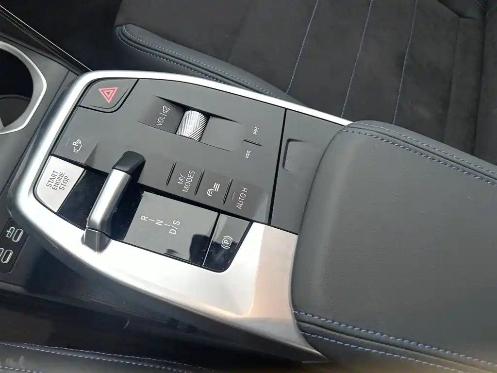 BMW X1 M35Li — миниатюра 11