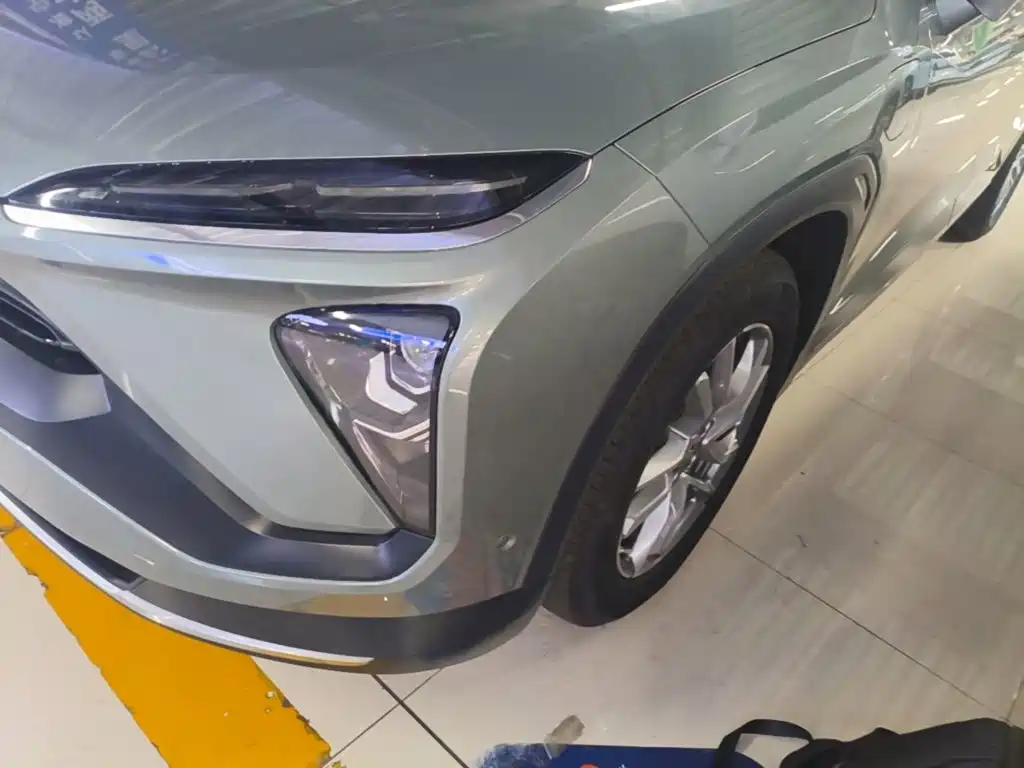 NIO EC6 — миниатюра 24