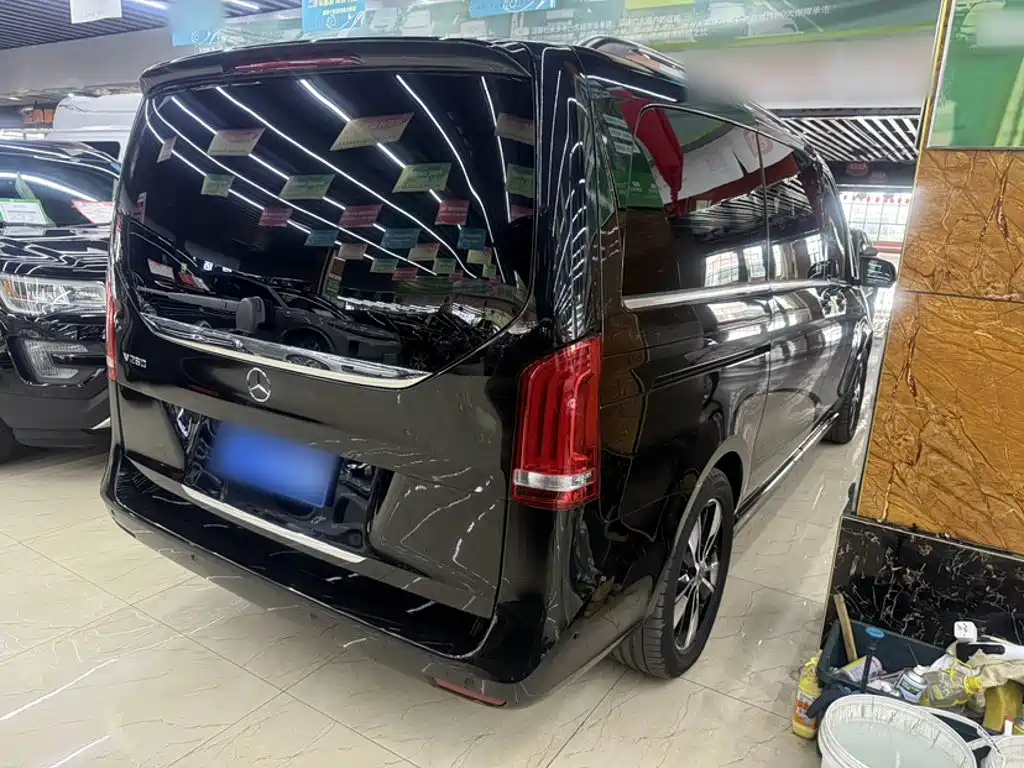 Mercedes-Benz V-Class V 2021 V 260 Luxury