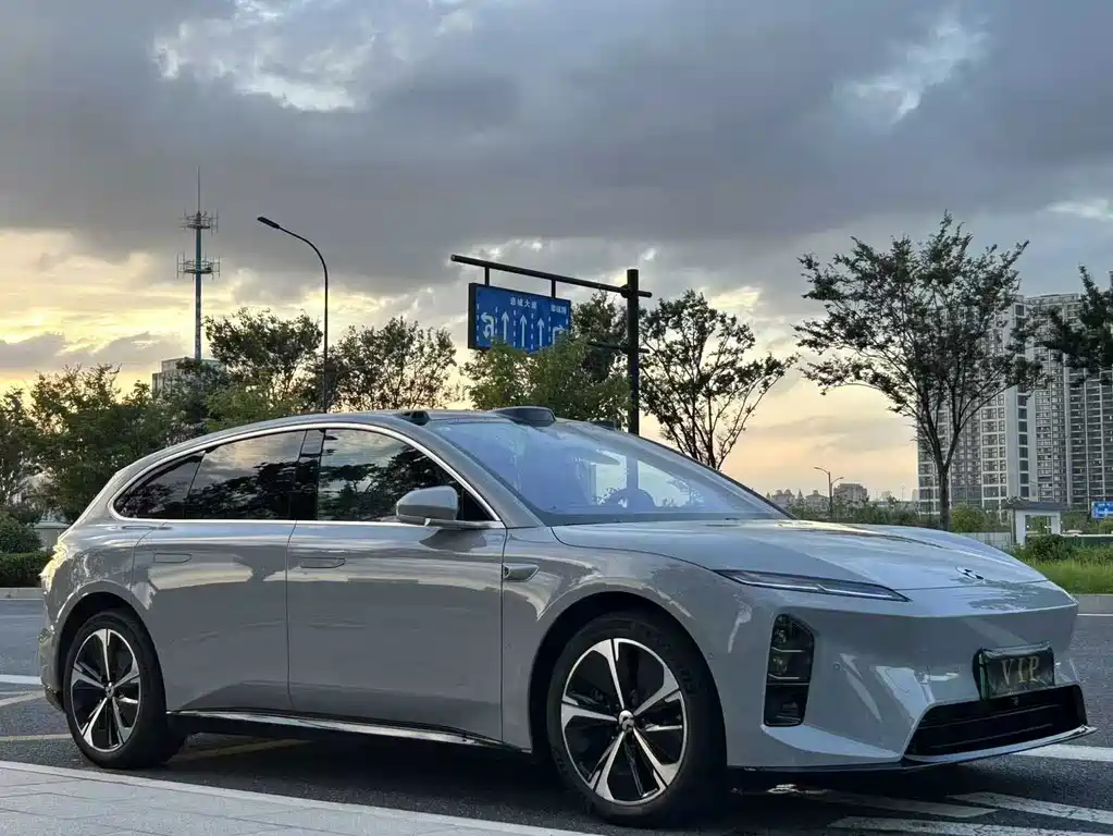 NIO ET5T — миниатюра 4