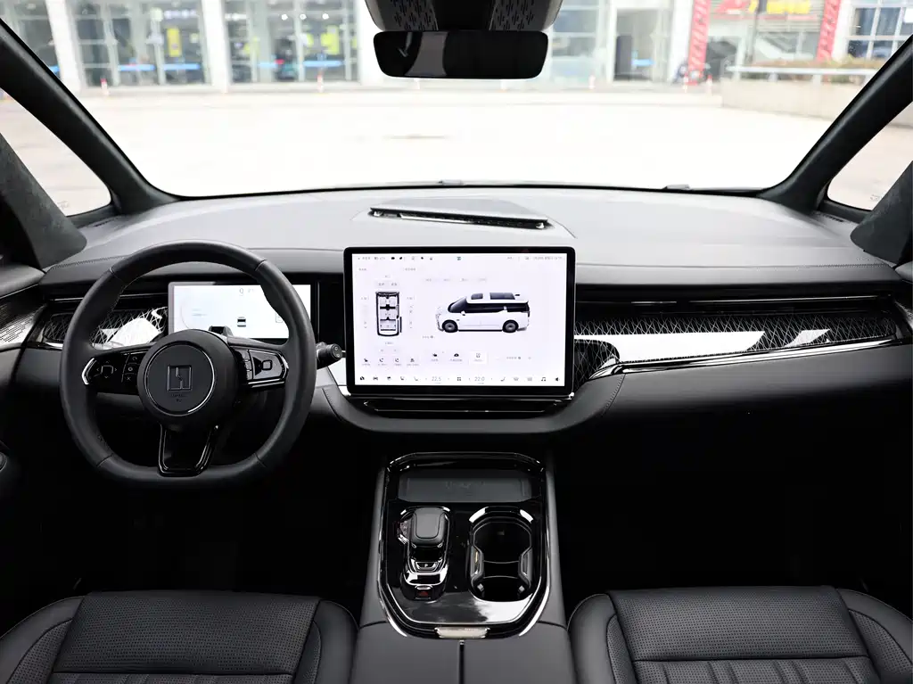 ZEEKR EXTREME KRYPTON 009