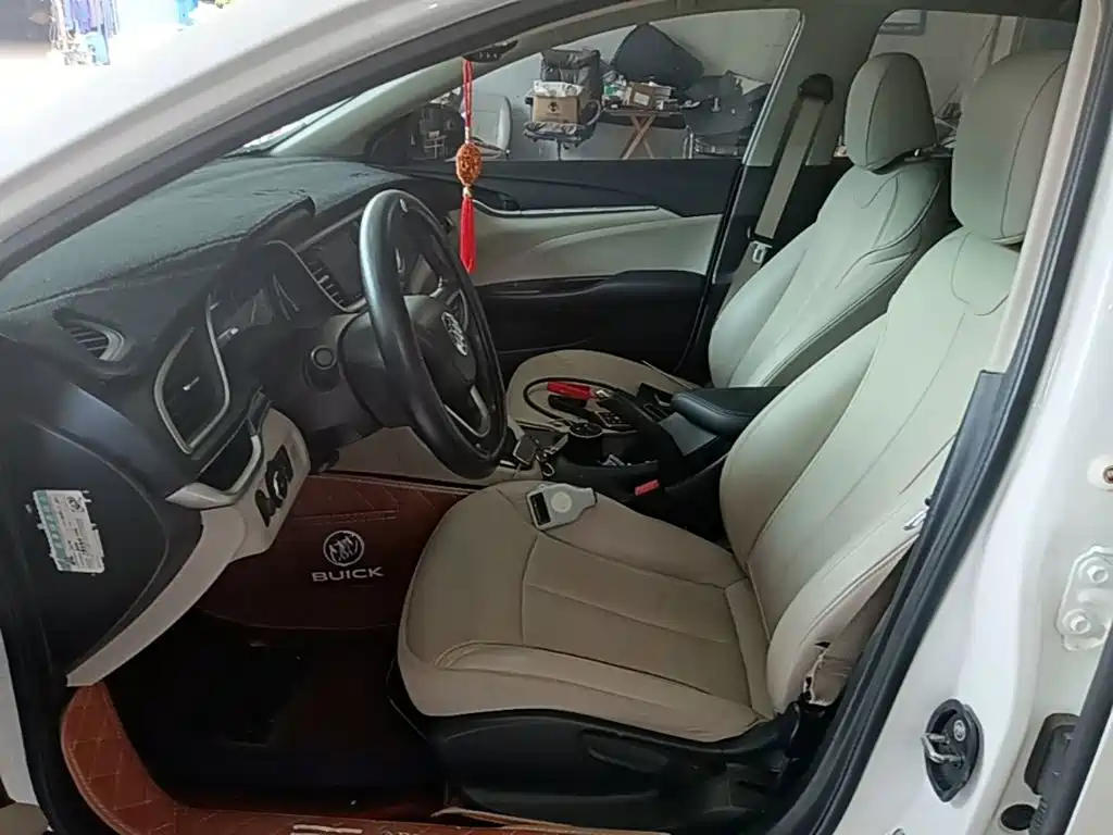 Buick Excelle — миниатюра 15
