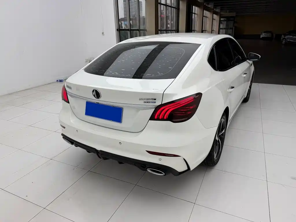 MG MG6 — миниатюра 7