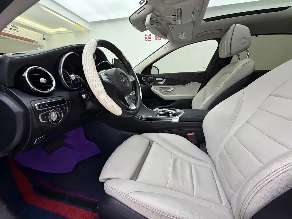 Mercedes-Benz C-Class — миниатюра 14