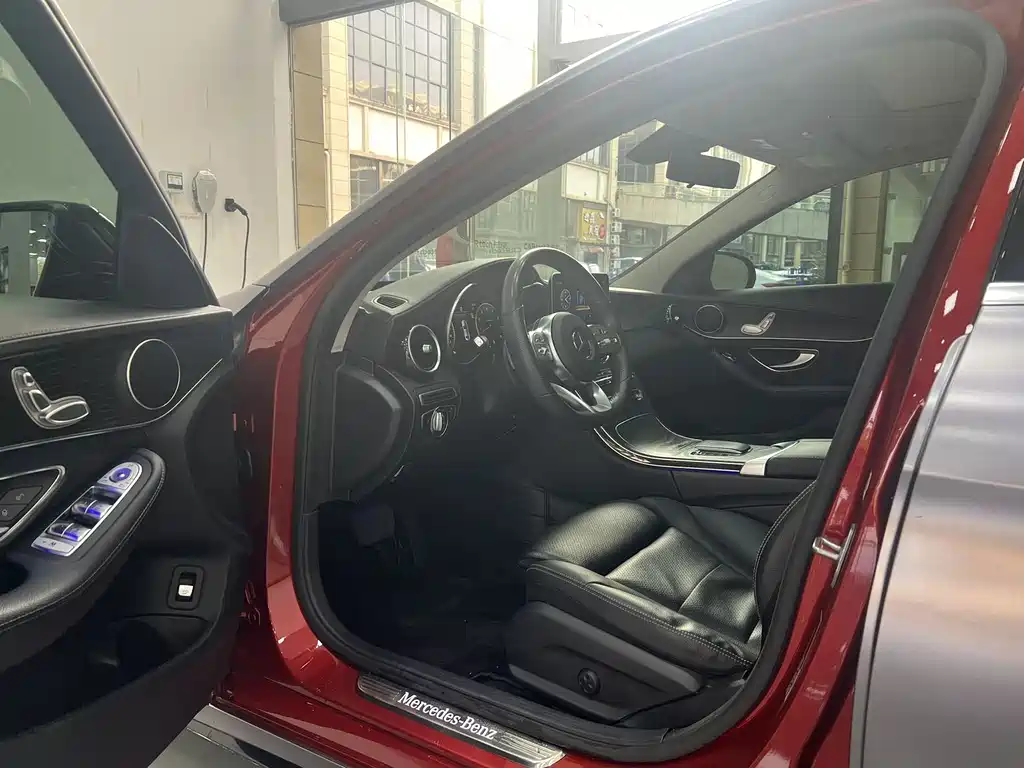 MERCEDES-BENZ C CLASS