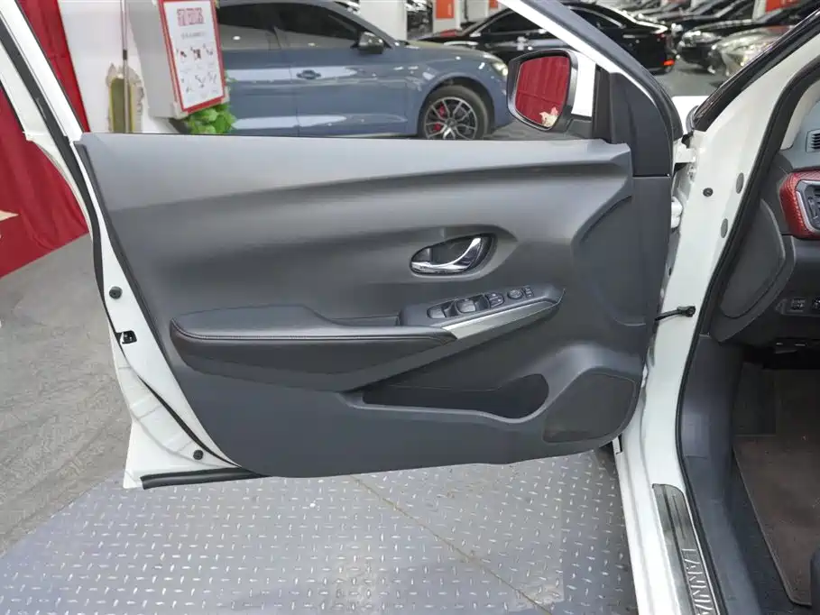 Nissan Bluebird 2020 1.6L CVT