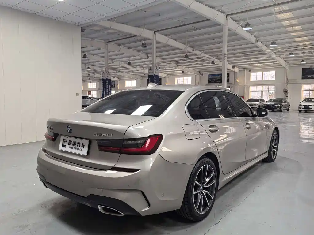 BMW 3 Series — миниатюра 4