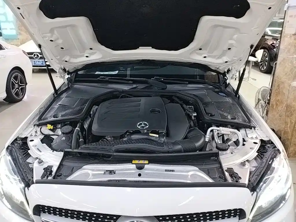 Mercedes-Benz C-Class — миниатюра 20