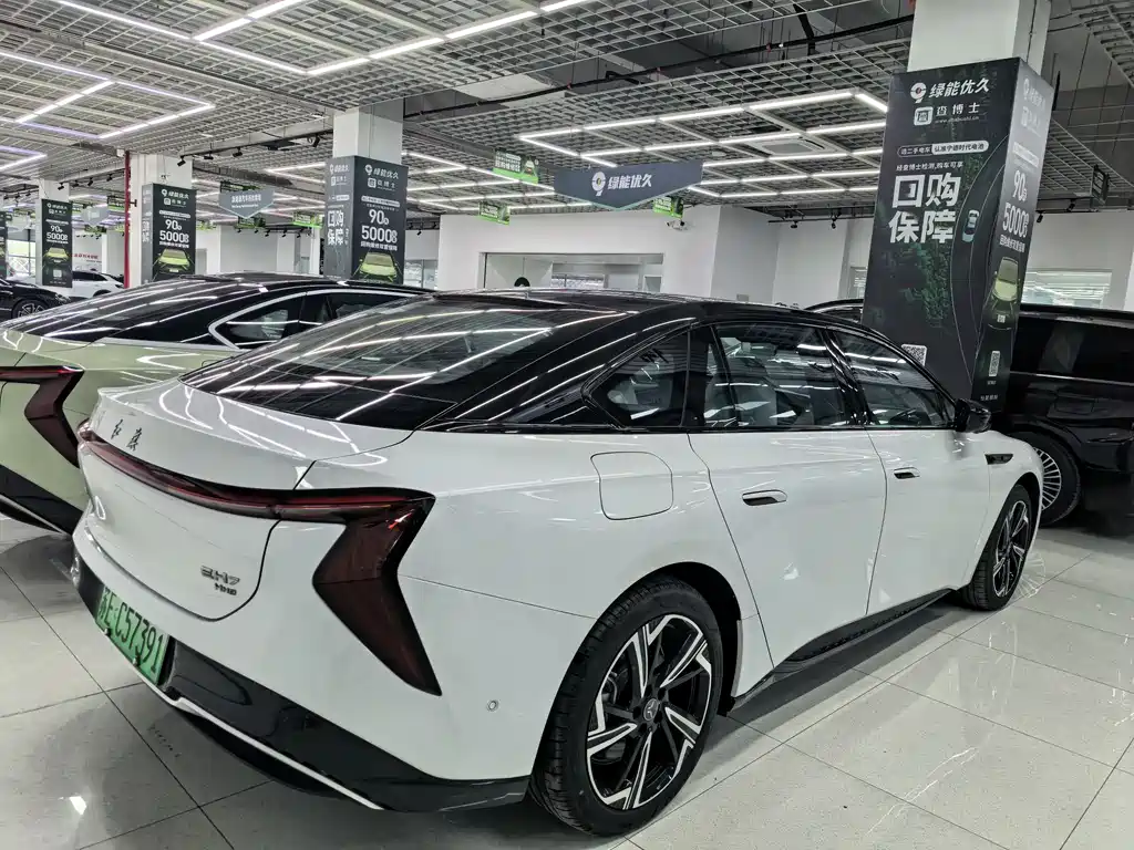Hongqi EH7 2024 760 Pro+