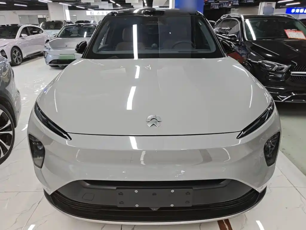 NIO ES8 — миниатюра 3