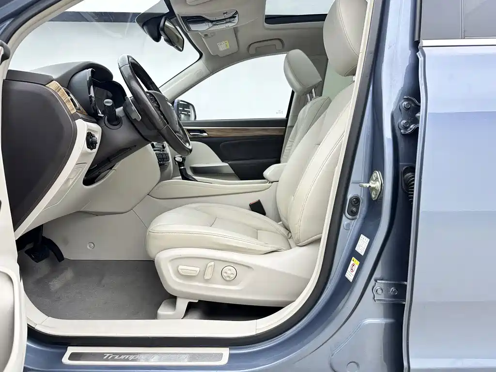 GAC Motor Trumpchi GS8 — миниатюра 11