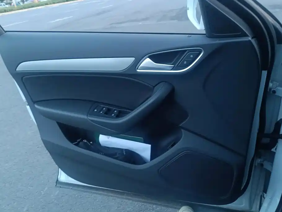 Audi Q3 — миниатюра 7