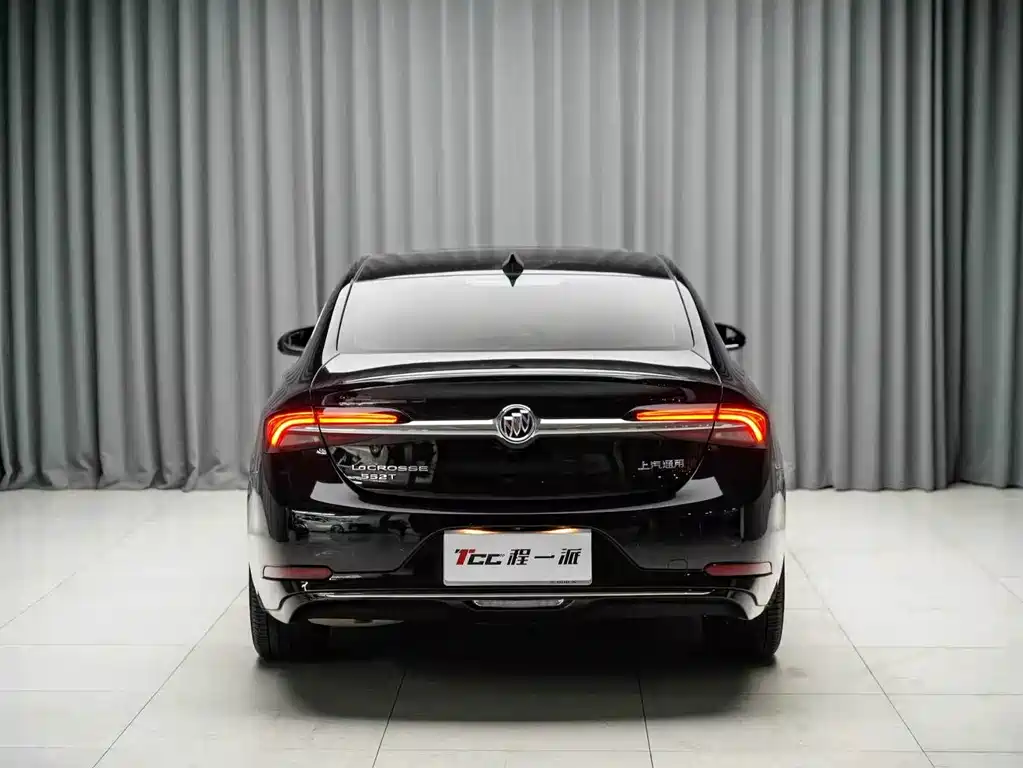 Buick LaCrosse — миниатюра 11