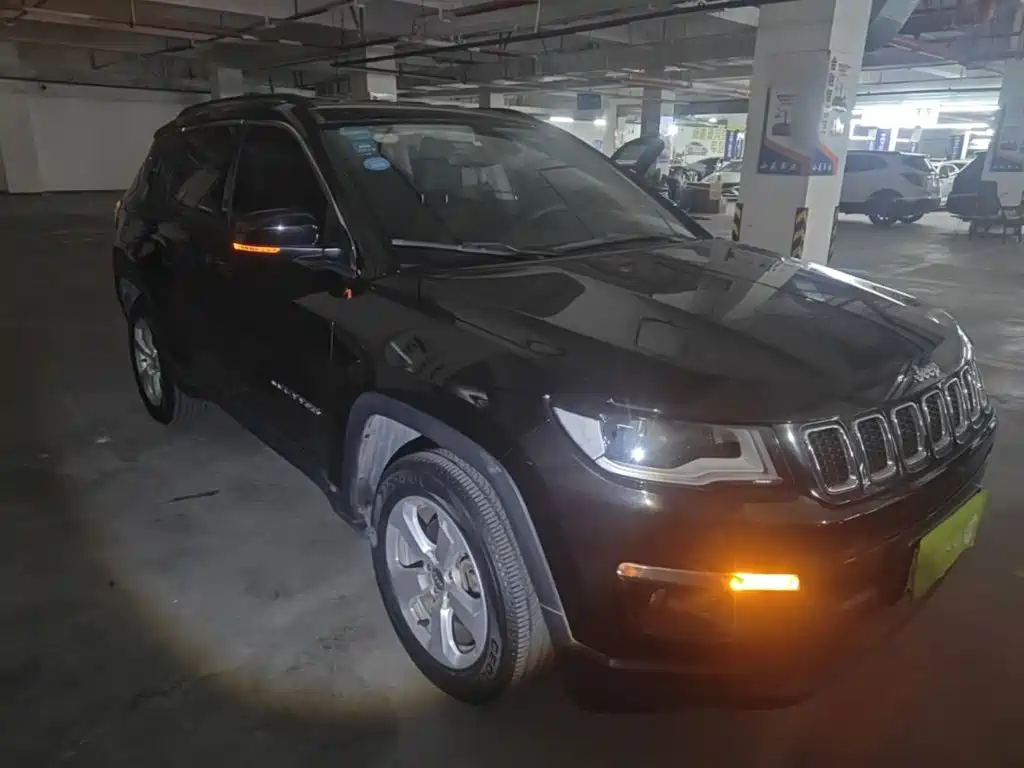 Jeep Compass — миниатюра 4