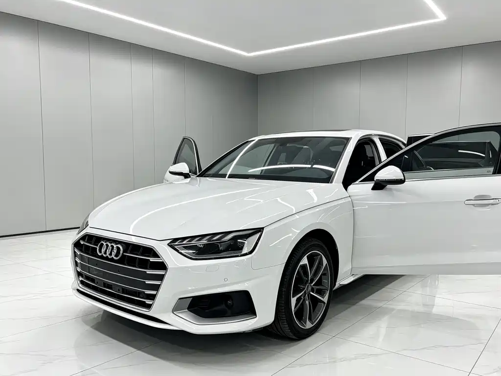 Audi A4L 2022 40 TFSI Fashion