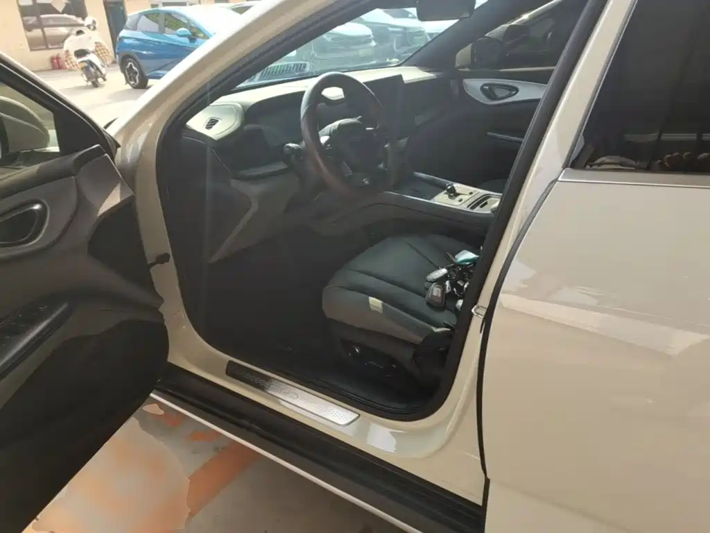 BYD Seal 07 DM-i — миниатюра 15