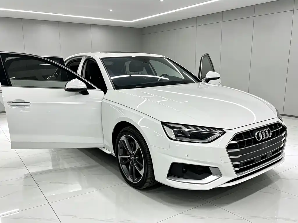 Audi A4L 2022 40 TFSI Fashion