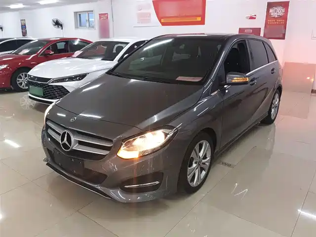 MERCEDES-BENZ  B CLASS 2018