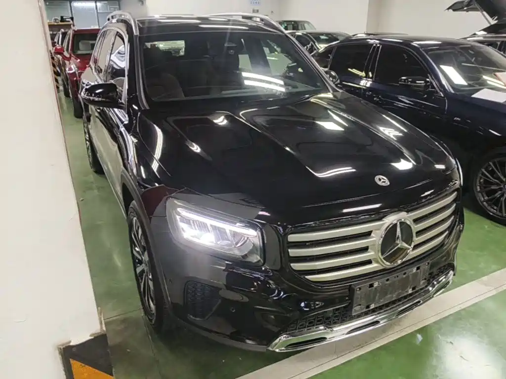 Mercedes-Benz GLB — миниатюра 4