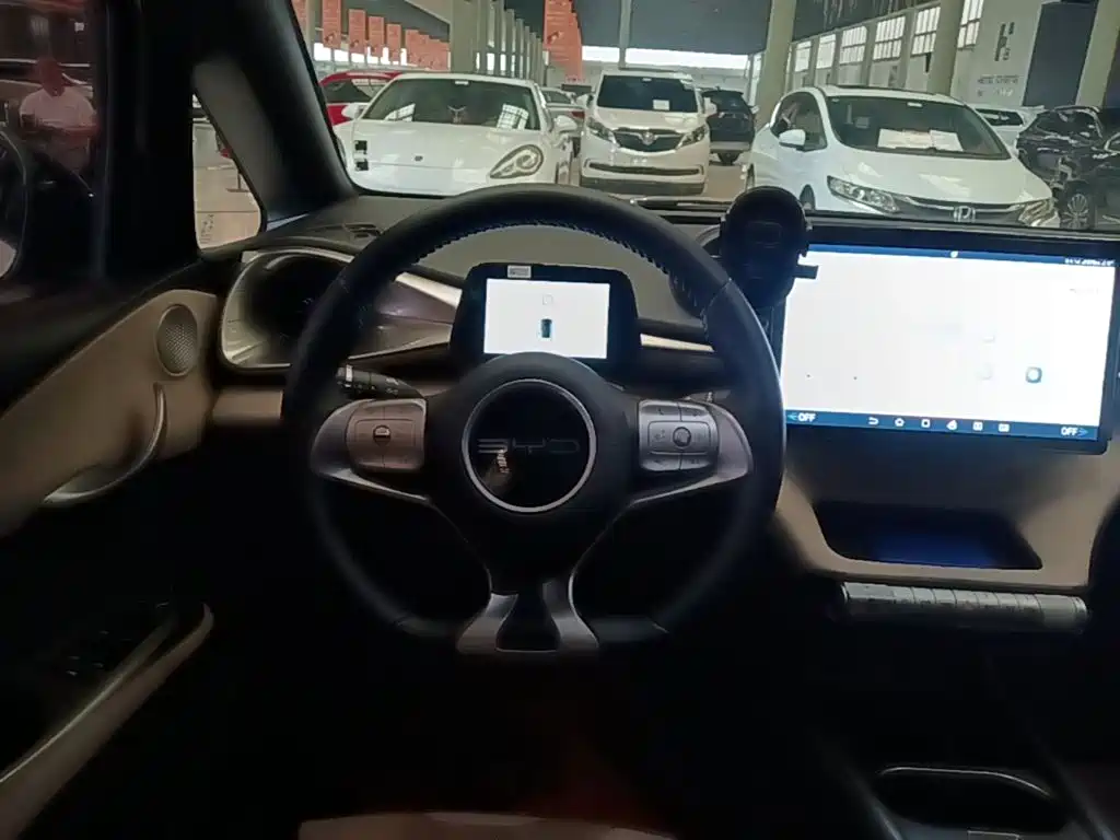 BYD Dolphin — миниатюра 11