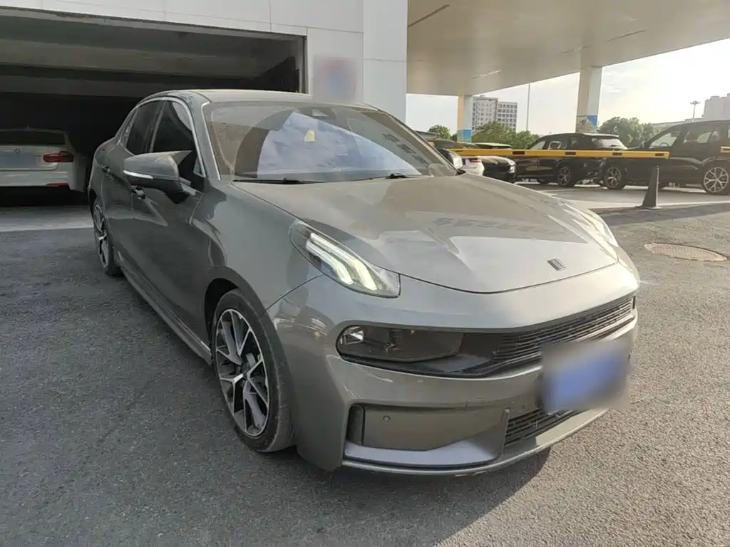 Lynk & Co 03 — миниатюра 4