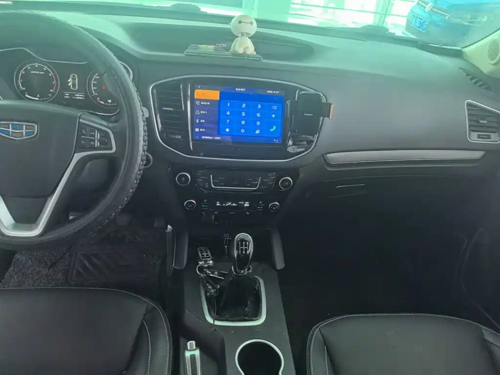 Geely Vision X6 — миниатюра 13