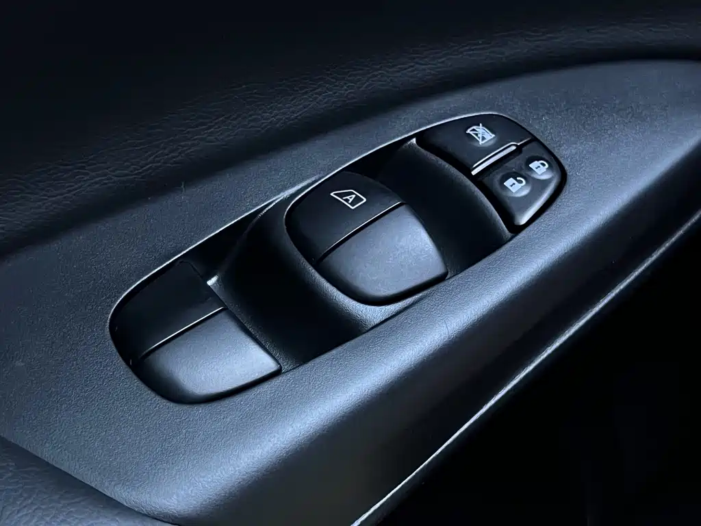 Nissan Sylphy — миниатюра 13