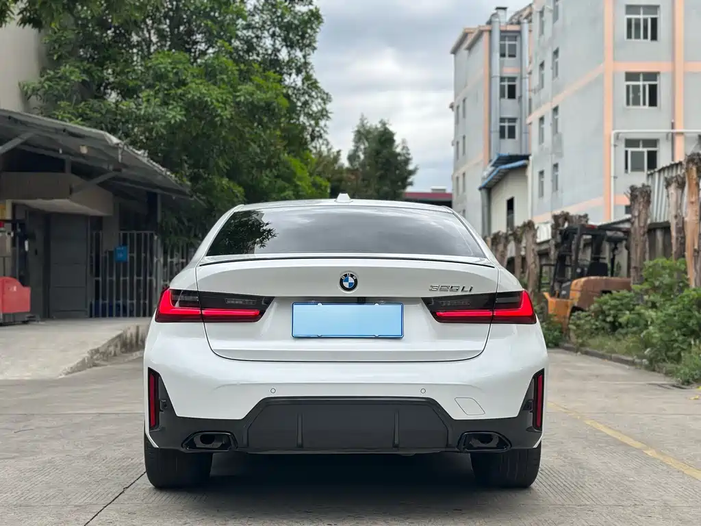 BMW 3 Series — миниатюра 5