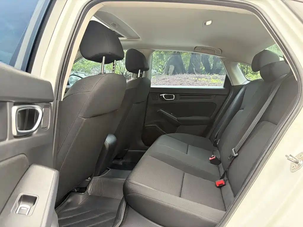 Honda Civic — миниатюра 15